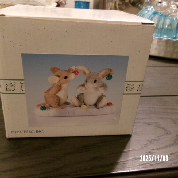 Charming Tails - Decorating Einkey - Dean Griff Silvestri - 87/714 - NEW In Box - Picture 2 of 5